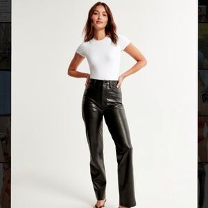 Vegan Leather 90s Straight Pant